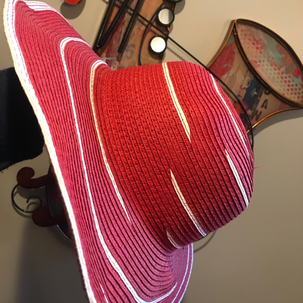 Dawn a Red Hat! Easter, Races or Beach-worthy!